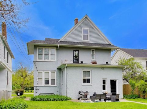 Main Photo