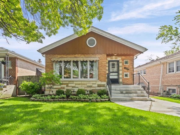 10055 S Fairfield Avenue , Chicago, IL 60655