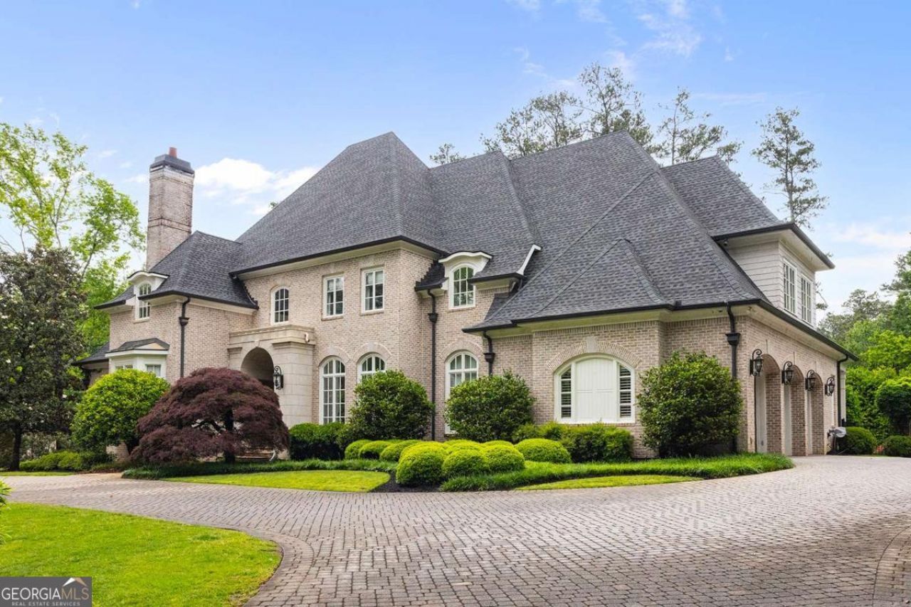 755 Heards Ferry Road, Atlanta, GA 30328 Main Photo