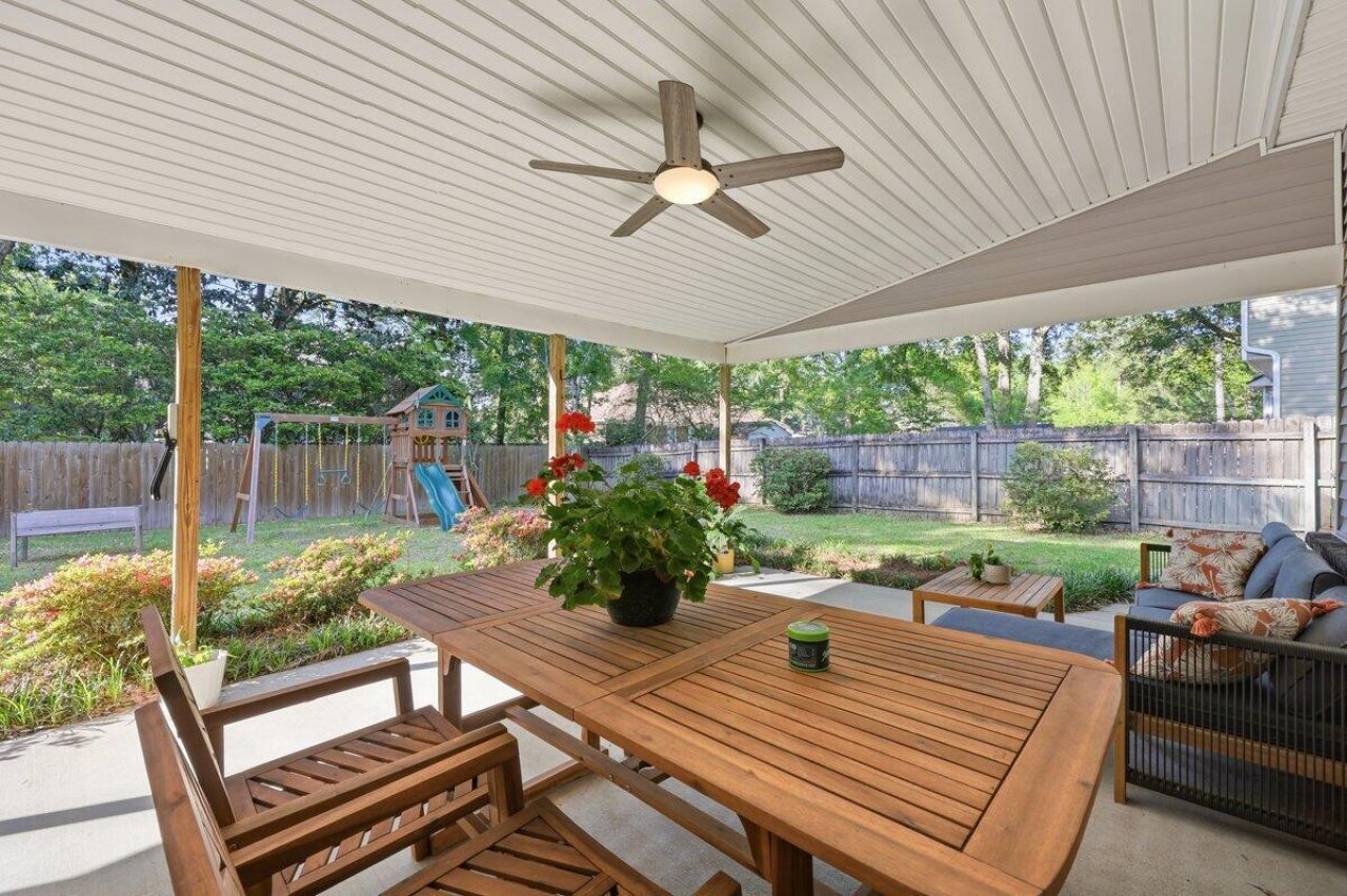 102 Garbon Drive Photo 42