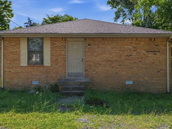 924 Idlewild Dr, Madison, TN 37115