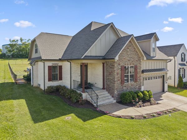 253 Hutch Ct, Gallatin, TN 37066