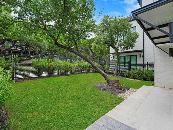 1719 Spyglass DR, Unit 17, Austin, TX 78746
