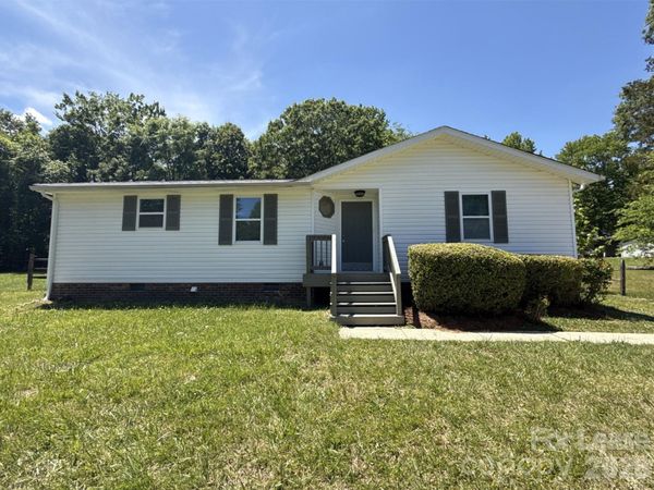 8209 Terra Linda Lane , Charlotte, NC 28215