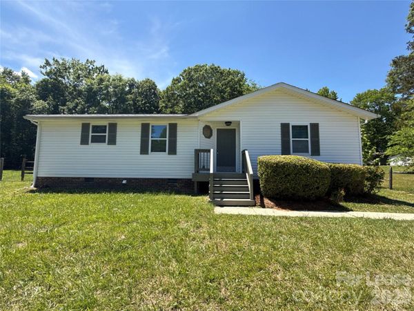 8209 Terra Linda Lane , Charlotte, NC 28215
