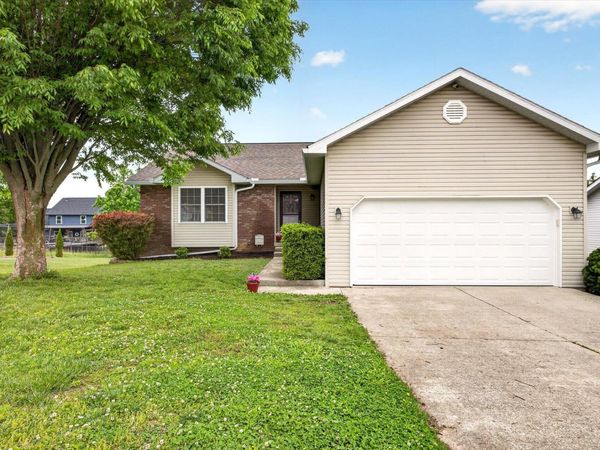 4589 S Hummingbird Court, Bloomington, IN 47401