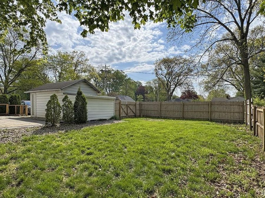 Property Image 32