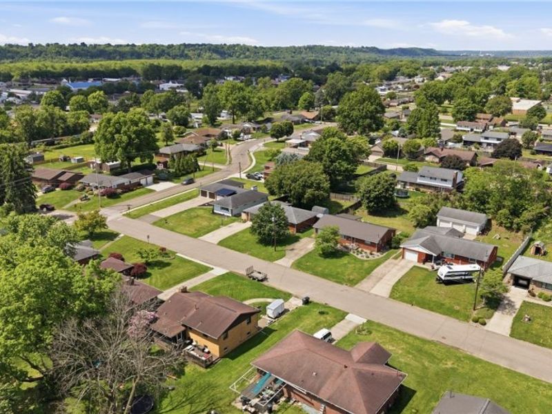 803 Westview Drive , Belpre, OH 45714 Photo 39