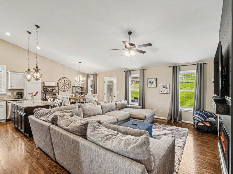 10691 Blooming Court, Independence, KY 41051 Photo 6