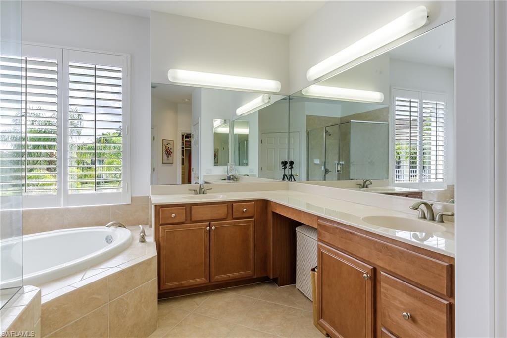 28652 San Lucas Ln , Unit 202, Bonita Springs, FL 34135 Photo