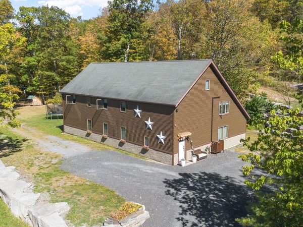 522 Starr Road, Ravena, NY 12143