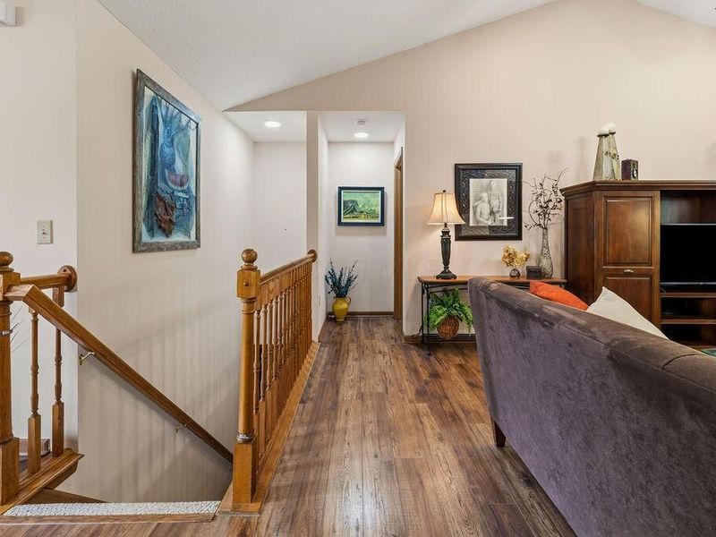 7686 Pinehill Road, Lewis Center, OH 43035 Photo 46