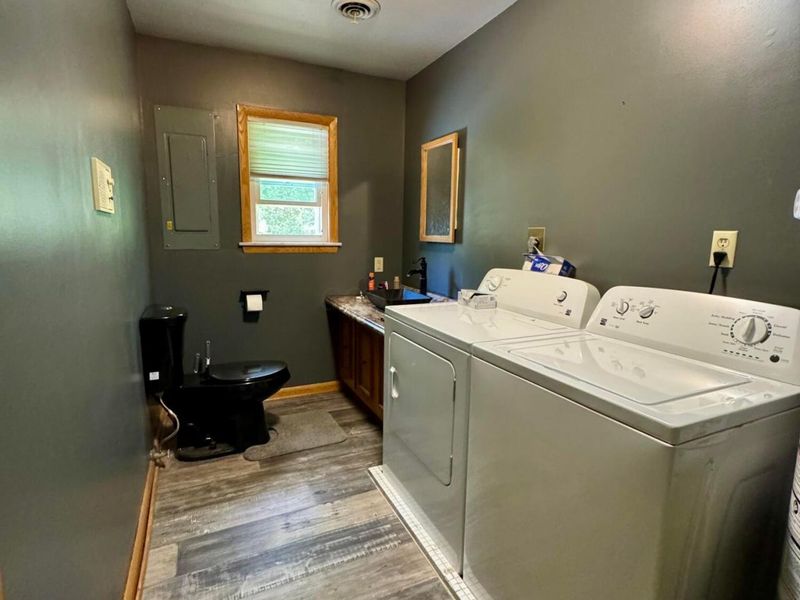 122 Saint Charles Street, Nelsonville, OH 45764 Photo 11