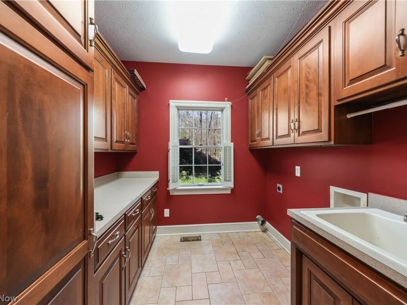 875 Cascades Drive, Aurora, OH 44202 Photo 13