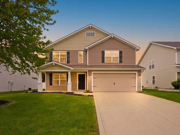 2009 Black Bear Drive, Fort Wayne, IN 46808