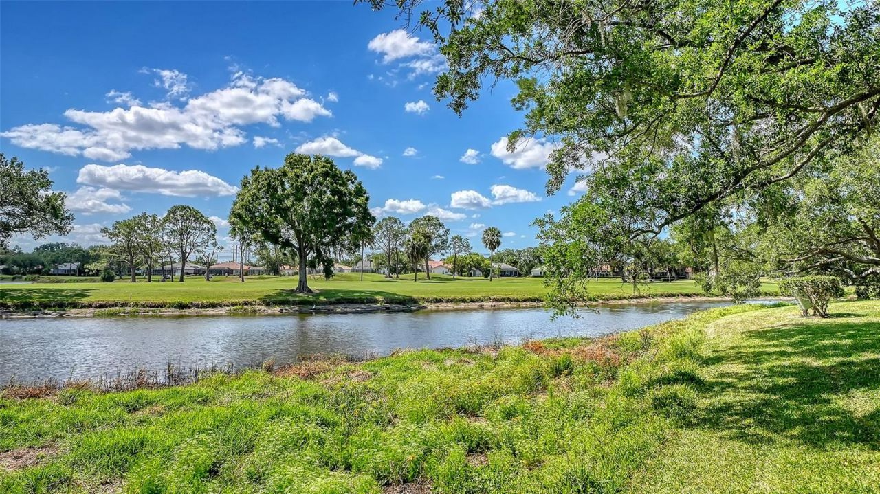 5456 Hampstead Heath, Unit 20, Sarasota, FL 34235 Photo