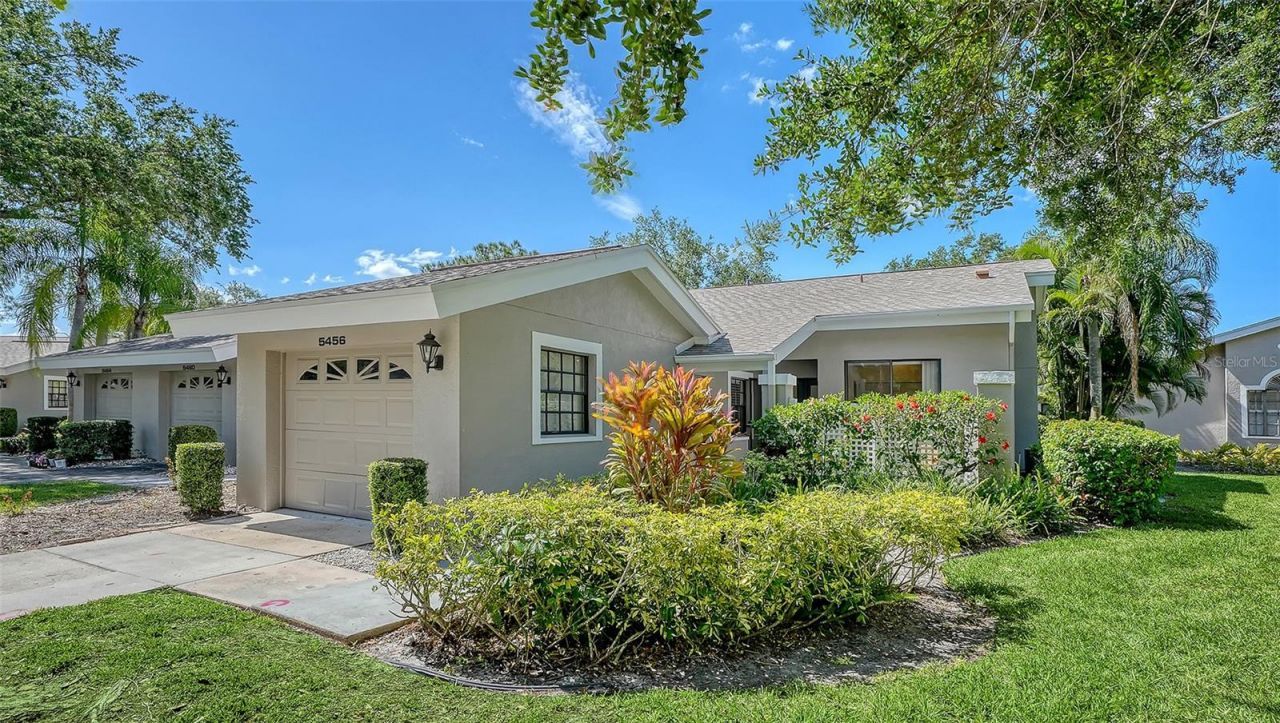 5456 Hampstead Heath, Unit 20, Sarasota, FL 34235 Photo