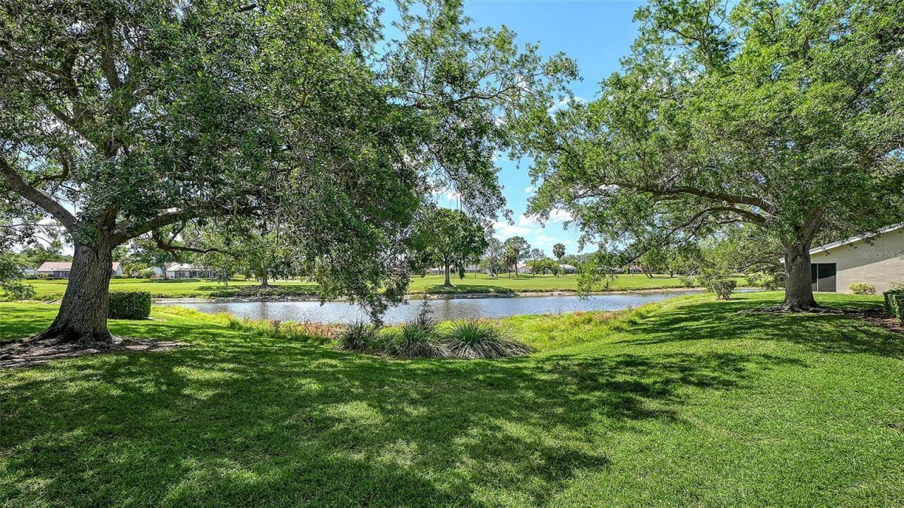 5456 Hampstead Heath, Unit 20, Sarasota, FL 34235 Photo