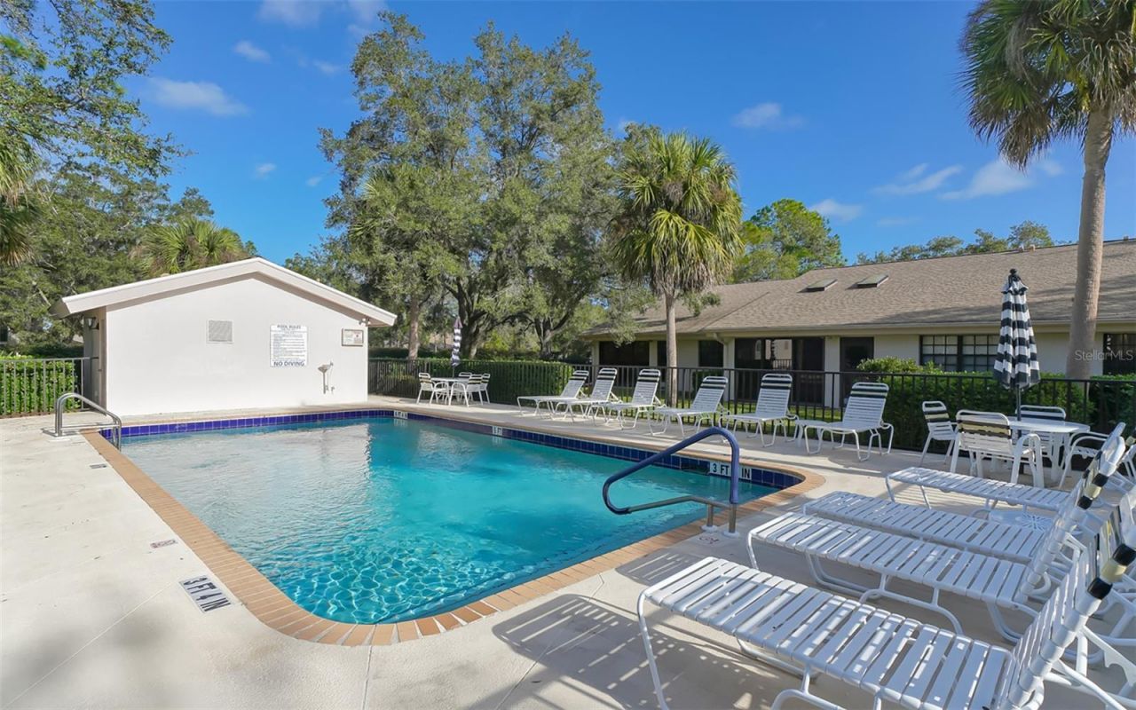 5456 Hampstead Heath, Unit 20, Sarasota, FL 34235 Photo