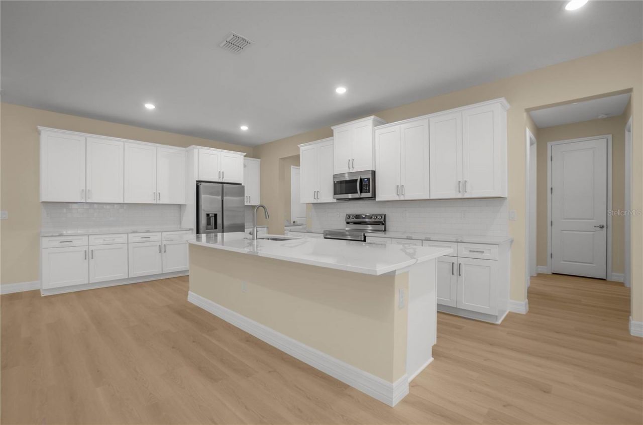 9695 E Baymeadows Drive , Inverness, FL 34450 Photo