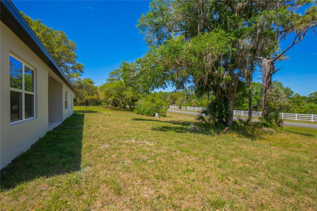 9695 E Baymeadows Drive , Inverness, FL 34450 Photo