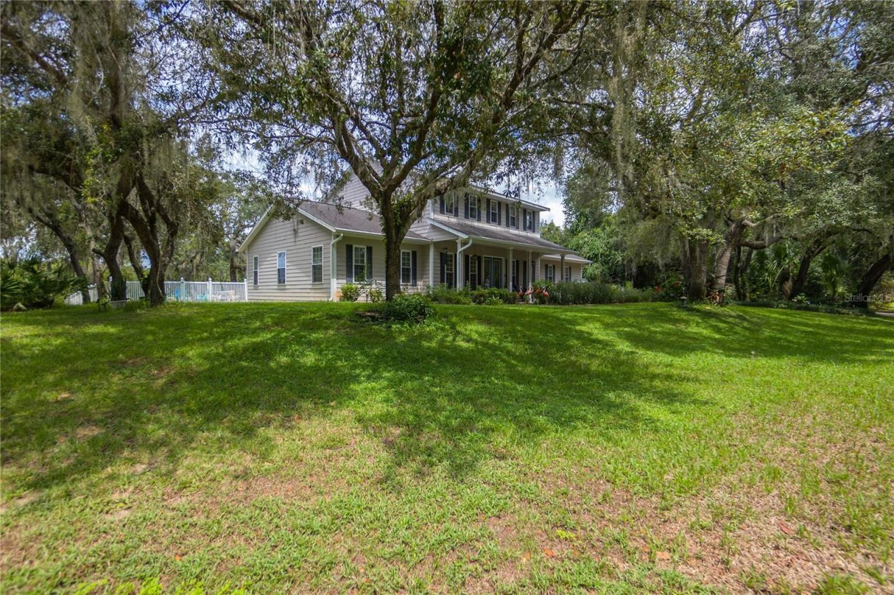 9709 E Baymeadows Drive , Inverness, FL 34450 Photo