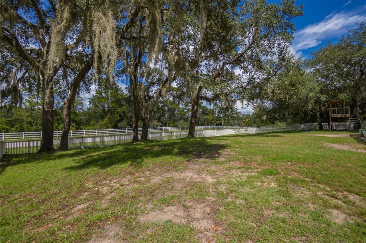9709 E Baymeadows Drive , Inverness, FL 34450 Photo