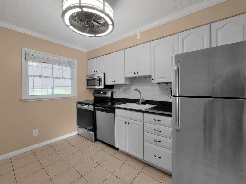 110 Valley Drive, Florence, KY 41042 Photo 11