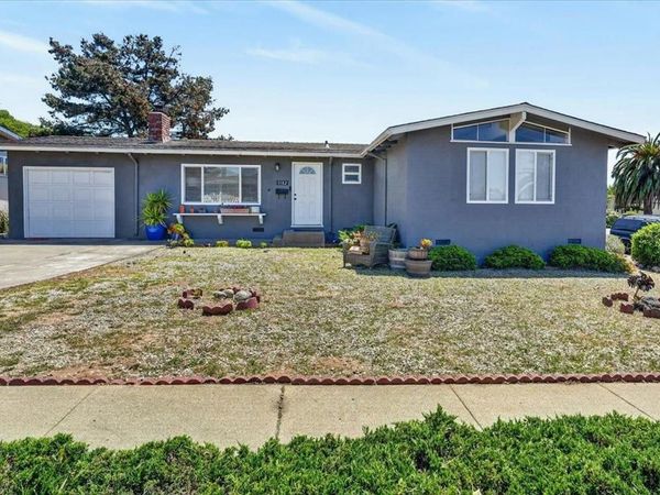 3182 Vista Del Camino, Marina, CA 93933