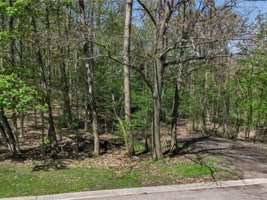 VL Middlebury, Orchard Park, NY 14127