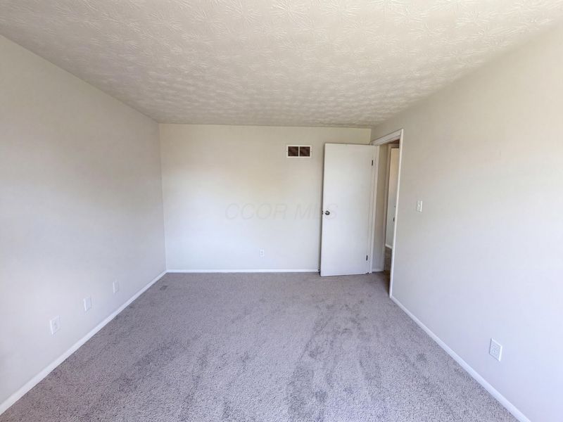 1301 Cinnamon Place , Galloway, OH 43119 Photo 4