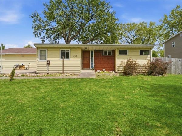 3137 Hammond Avenue, Waterloo, IA 50702
