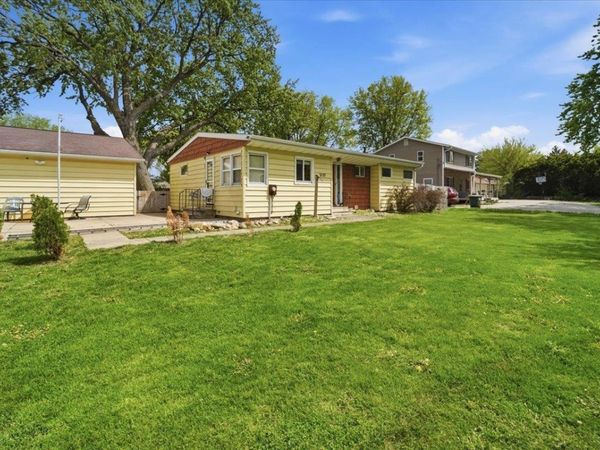 3137 Hammond Avenue, Waterloo, IA 50702