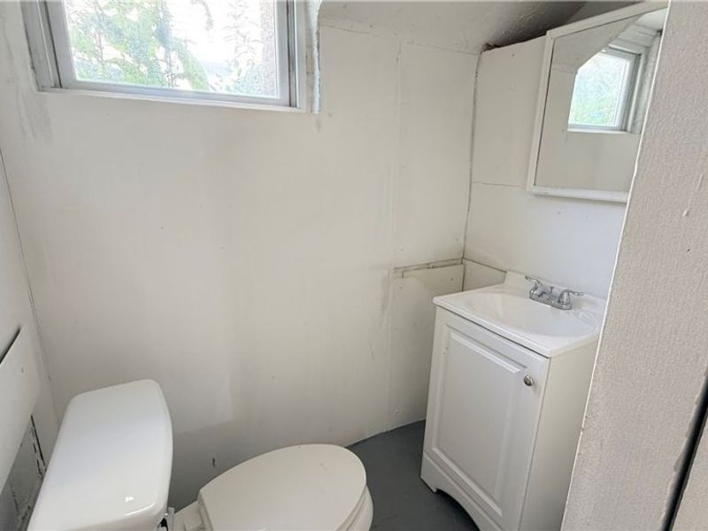 721 Polk Avenue, Akron, OH 44314 Photo 31