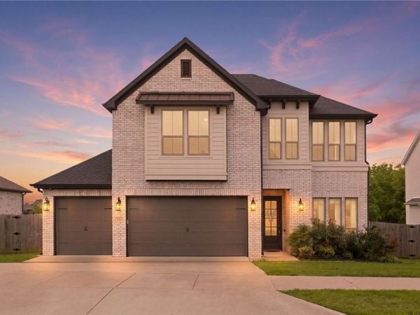 1413 Cannon Lane , Cave Springs, AR 72718