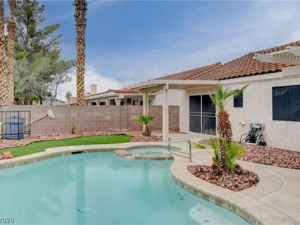 2707 Sandalwood Avenue, Henderson, NV 89074