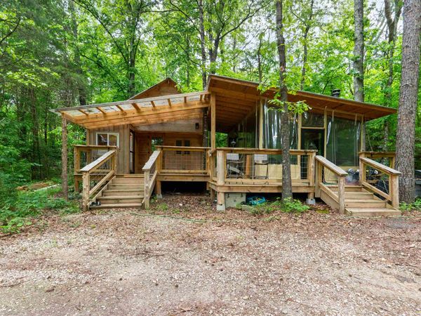 147 Virgies Loop, Calico Rock, AR 72519