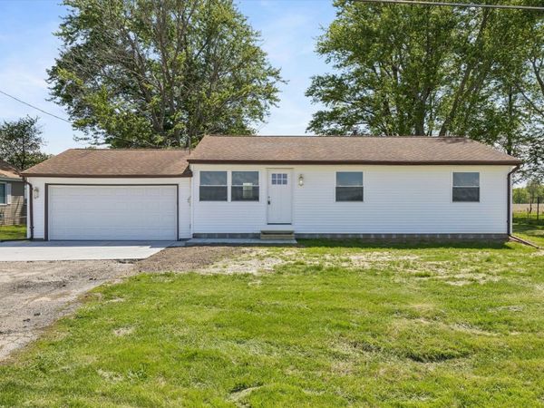 10167 Wolf Road , Geneseo, IL 61254