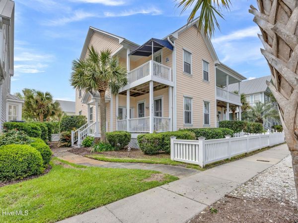 205 Silver Sloop Way, Carolina Beach, NC 28428