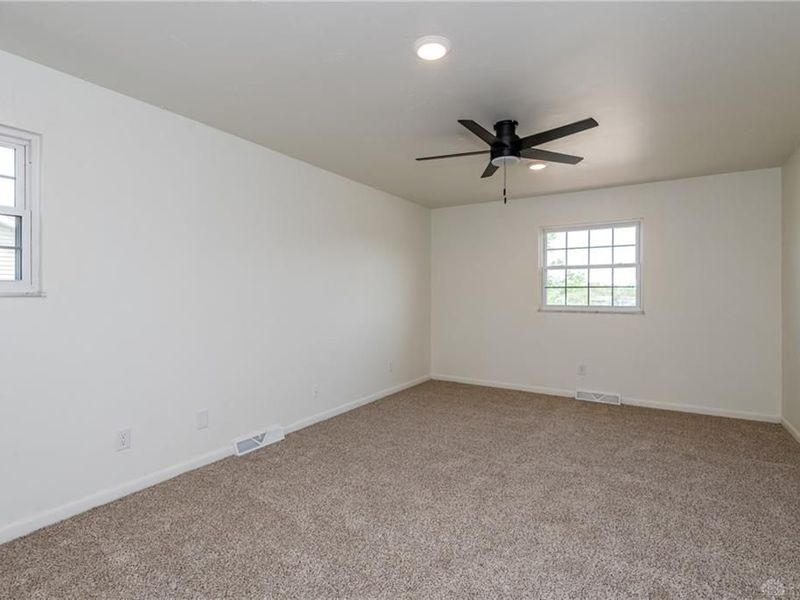 5689 Westcreek Drive, Trotwood, OH 45426 Photo 36