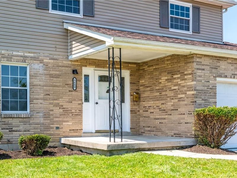 5689 Westcreek Drive, Trotwood, OH 45426 Photo 4