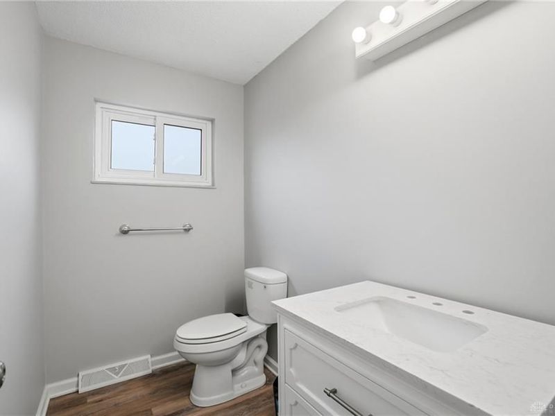 904 Baker Court, Middletown, OH 45044 Photo 13