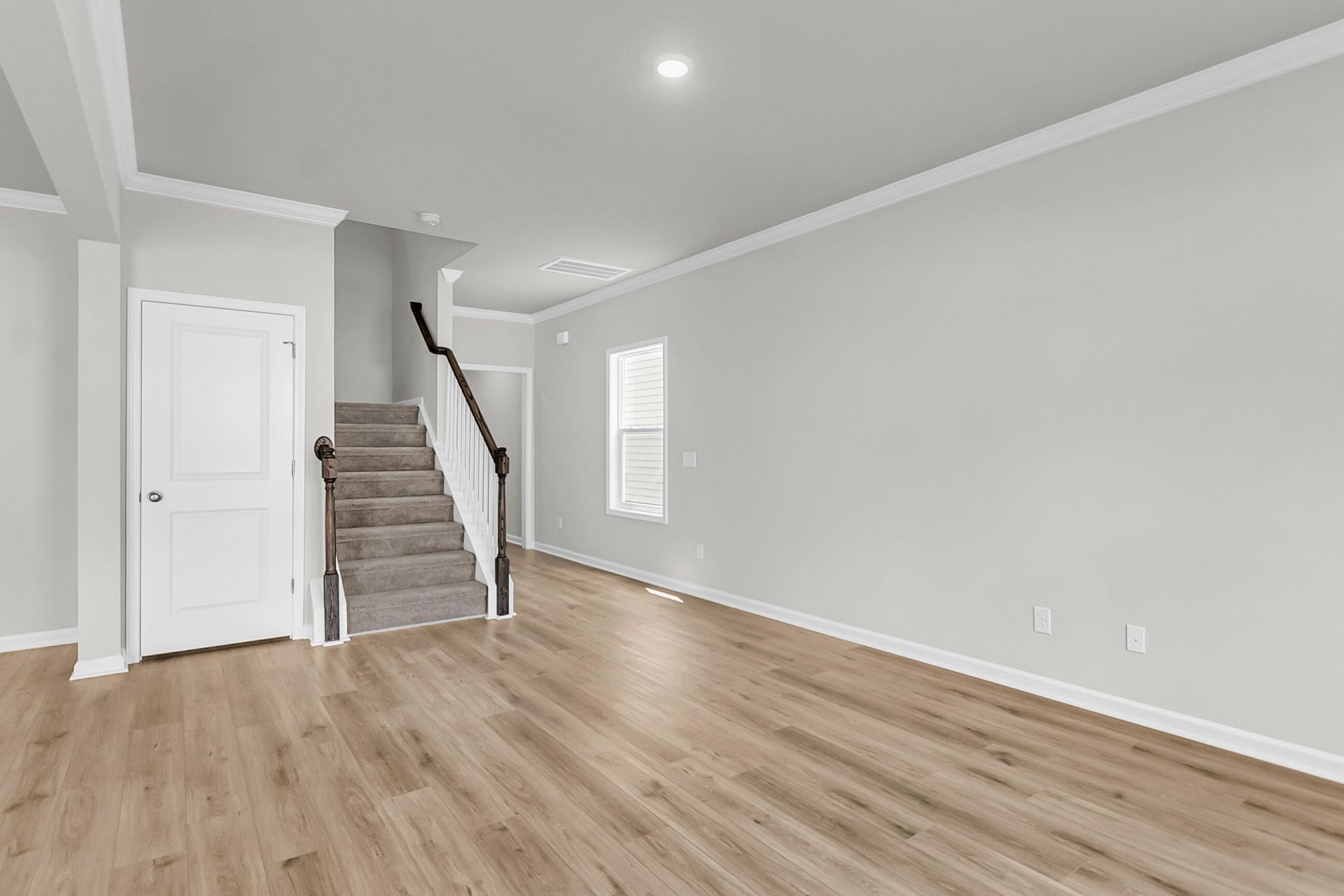 231 Central Creek Drive Photo 16