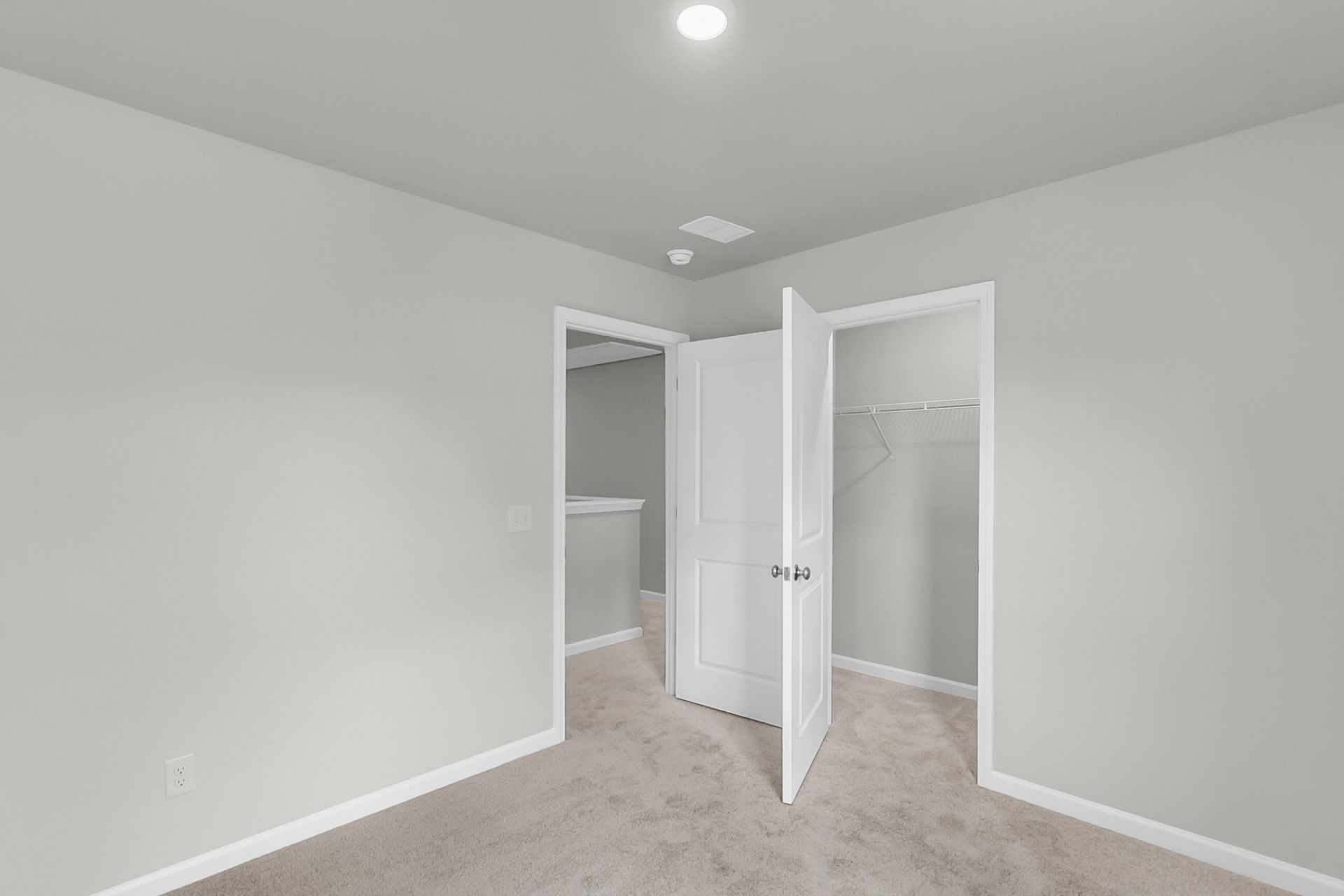 231 Central Creek Drive Photo 38