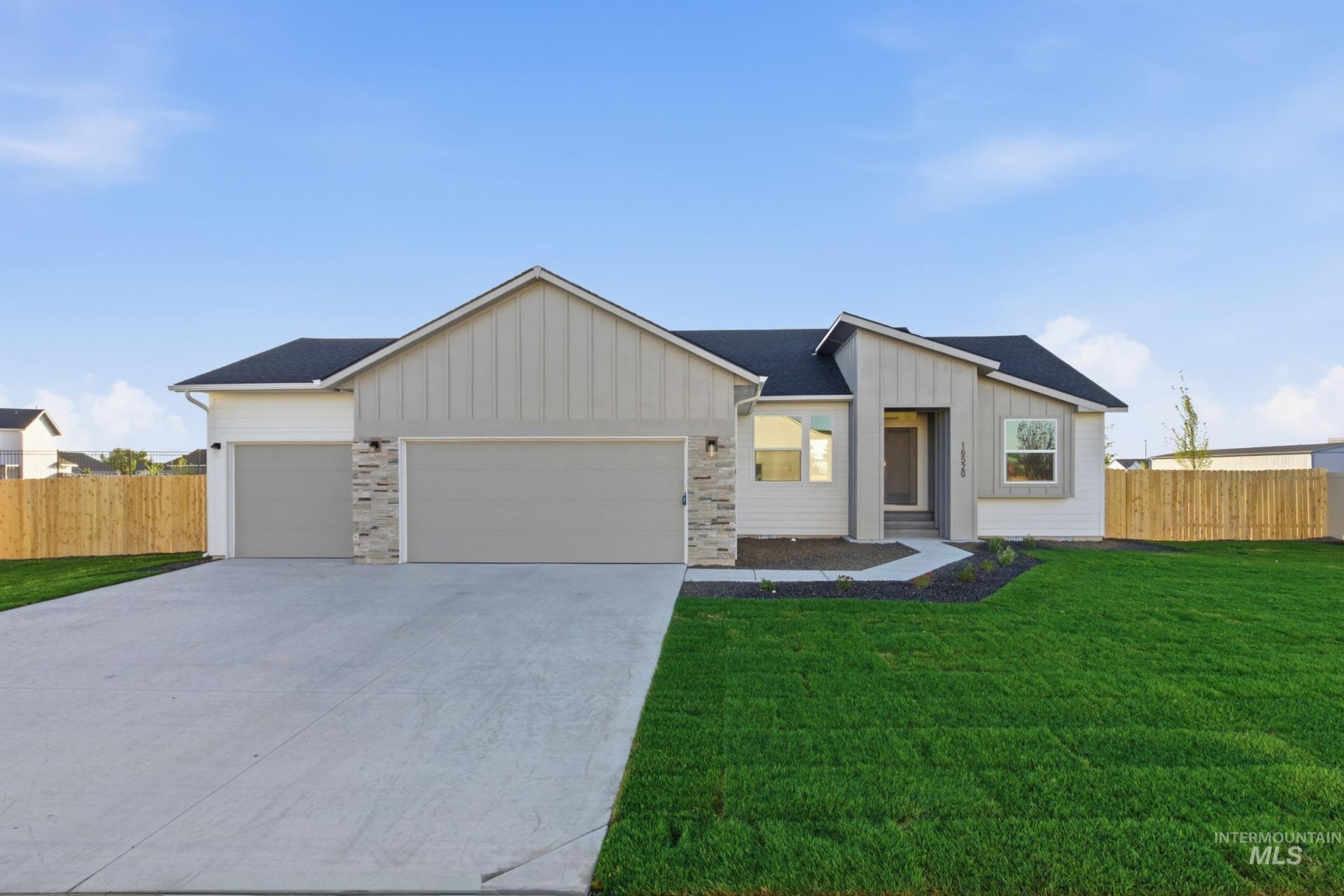 16520 Dunning Way, Caldwell, ID 83607 Main Photo