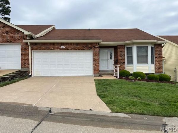 1027 Forder Square Drive , St Louis, MO 63129