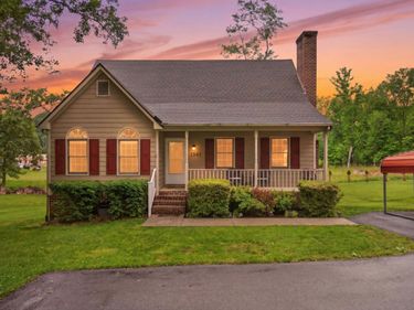 1547 Bateman Bridge Road, Forest, VA 24551