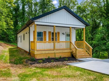 1513 Monsview Place, Lynchburg, VA 24504