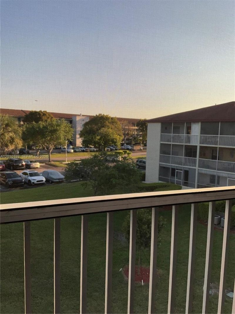 150 SW 134th Way , Unit 304R, Pembroke Pines, FL 33027 Photo