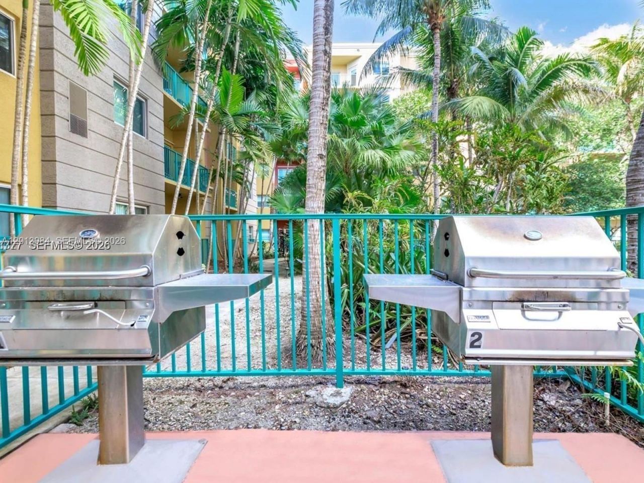 6001 SW 70th St , Unit 331, South Miami, FL 33143 Photo
